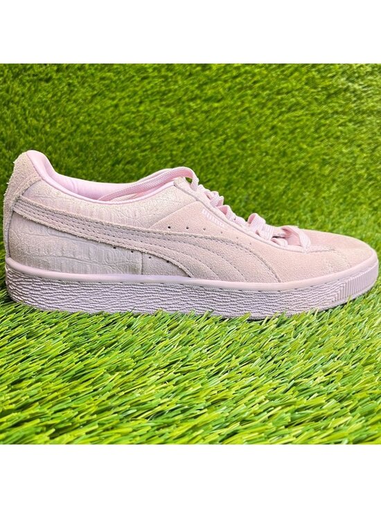 PUMA Shoes - Puma Suede Classic Womens Size 8.5 Pink Athletic Suede Walking Shoes Sneakers